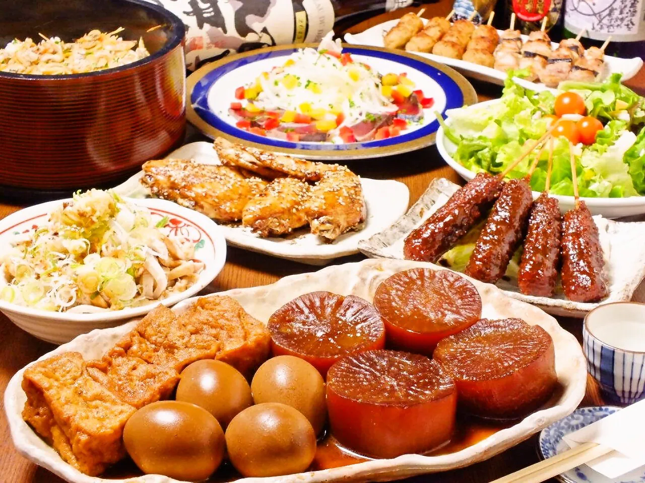名古屋めしを囲む食卓